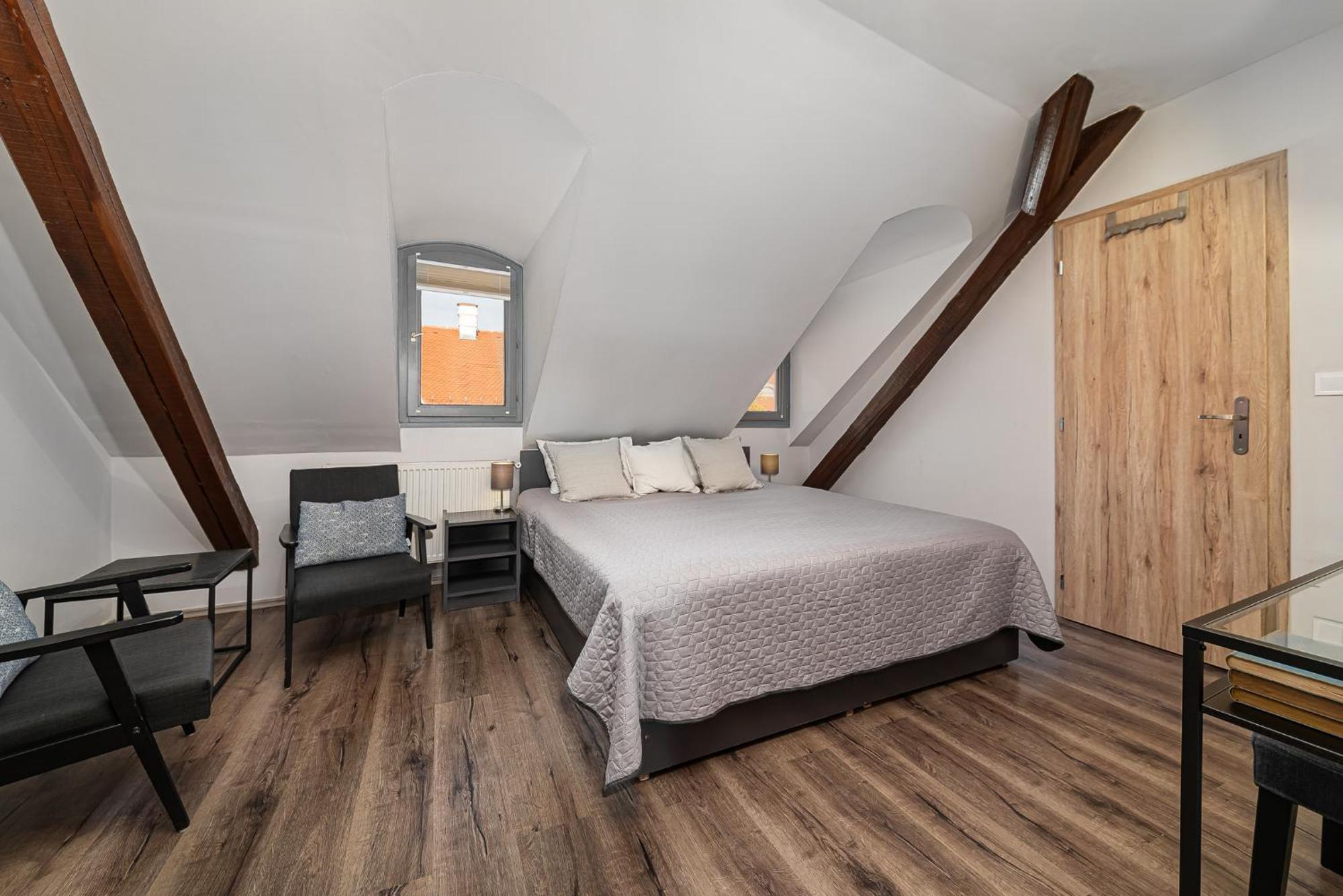 Blaha Rooms Balatonfured Exterior photo